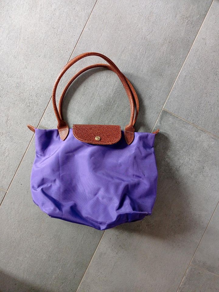 Handtasche lila in Grafenau