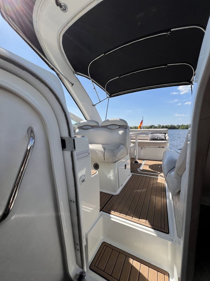 Doral 250 SE / Monticello Motoryacht / Motorboot trailerbar TOP!! in Hohen Neuendorf