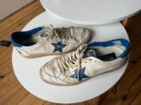 Golden Goose Sneaker – Größe 44 – Weiß/Blau – Distressed Look Schleswig-Holstein - Ellerau  Vorschau