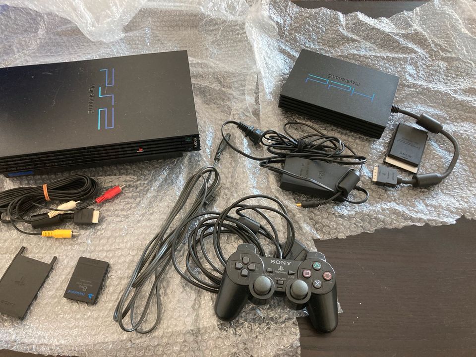 PlayStation 2 japanisch mit externer Festplatte in Nürnberg (Mittelfr)