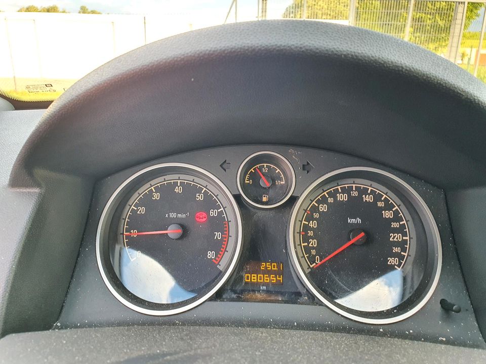 Verkaufe opel Astra H 1.6 Gtc in Glauchau