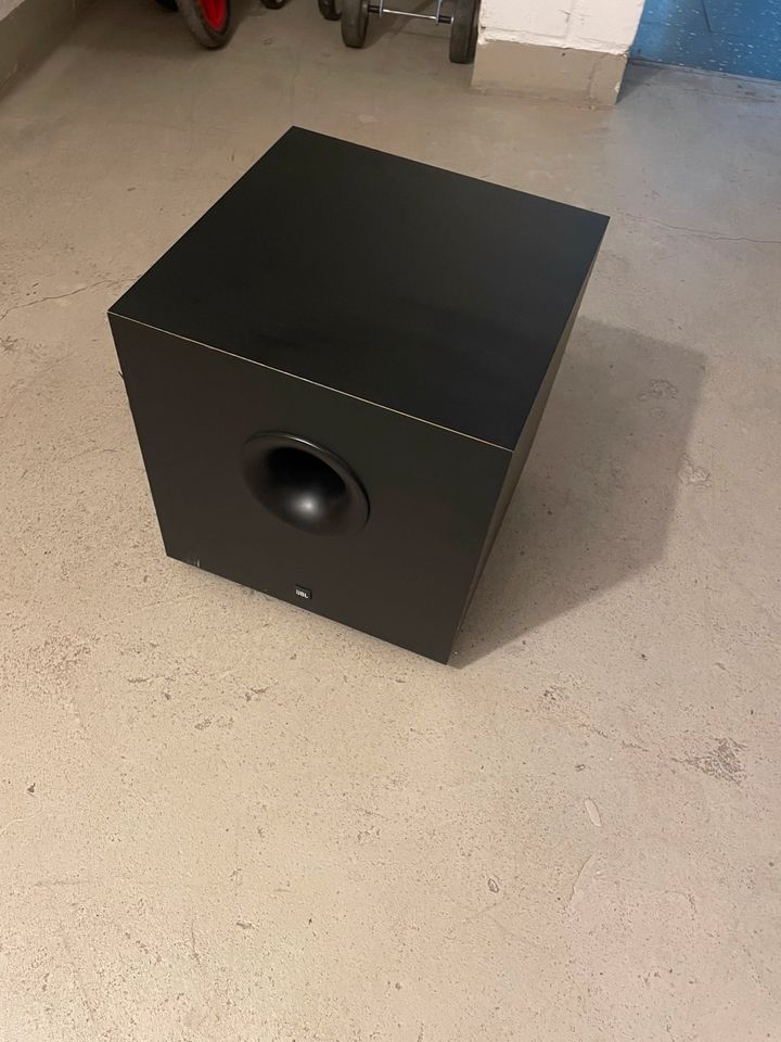 JBL Subwoofer in Mülheim (Ruhr)