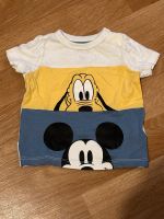 T-Shirt mit Mickey Mouse Größe 68 Berlin - Hellersdorf Vorschau