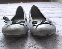 Rieker Ballerina Grau/Silber Gr. 40/41 Düsseldorf - Benrath Vorschau