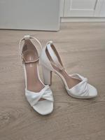 Brautschuhe Hochzeitsschuhe Hessen - Biebergemünd Vorschau