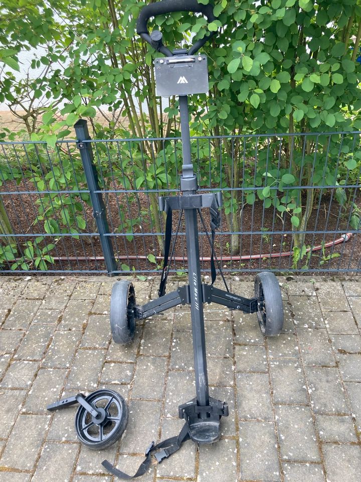 Golfset Wilson Pro Staff mit Trolley in Braunschweig