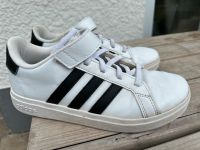 Adidas Sneaker Gr. 34 weiß Hessen - Herborn Vorschau