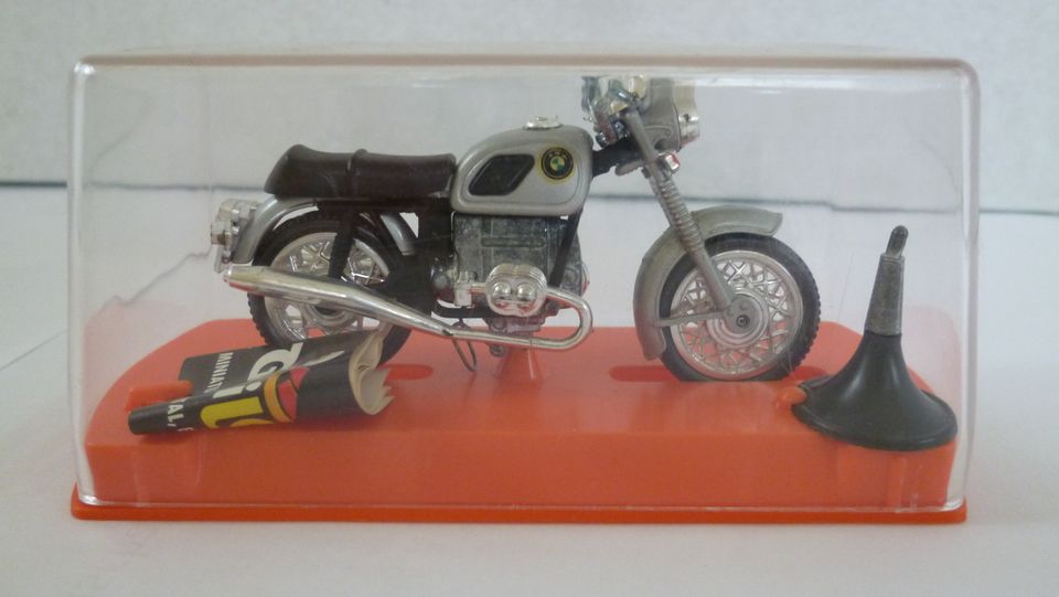 Modell Motorrad aus Metall BMW BICILINDRICA 1:24 von Guiloy in Veitshöchheim