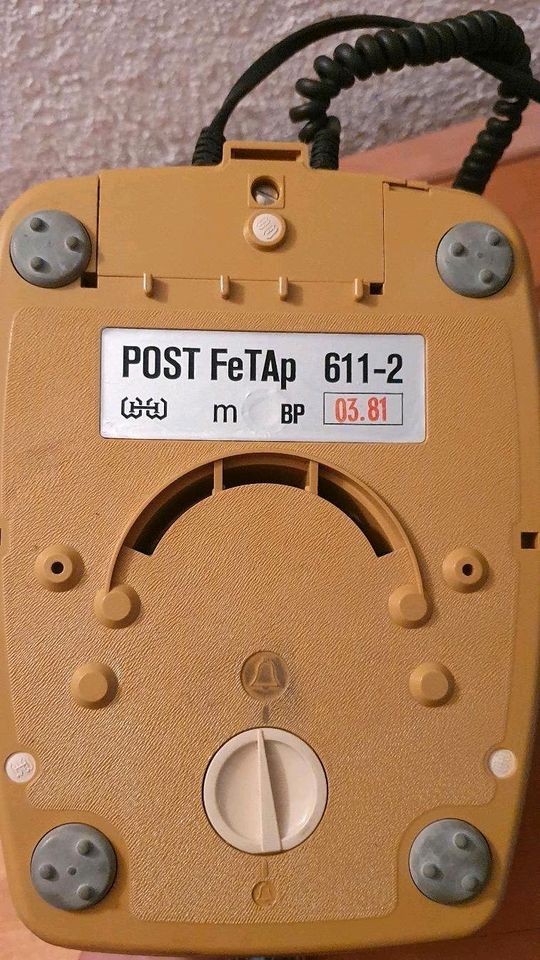 Telefon mit Wählscheibe | POST FeTAp 611-2 in Sulzfeld