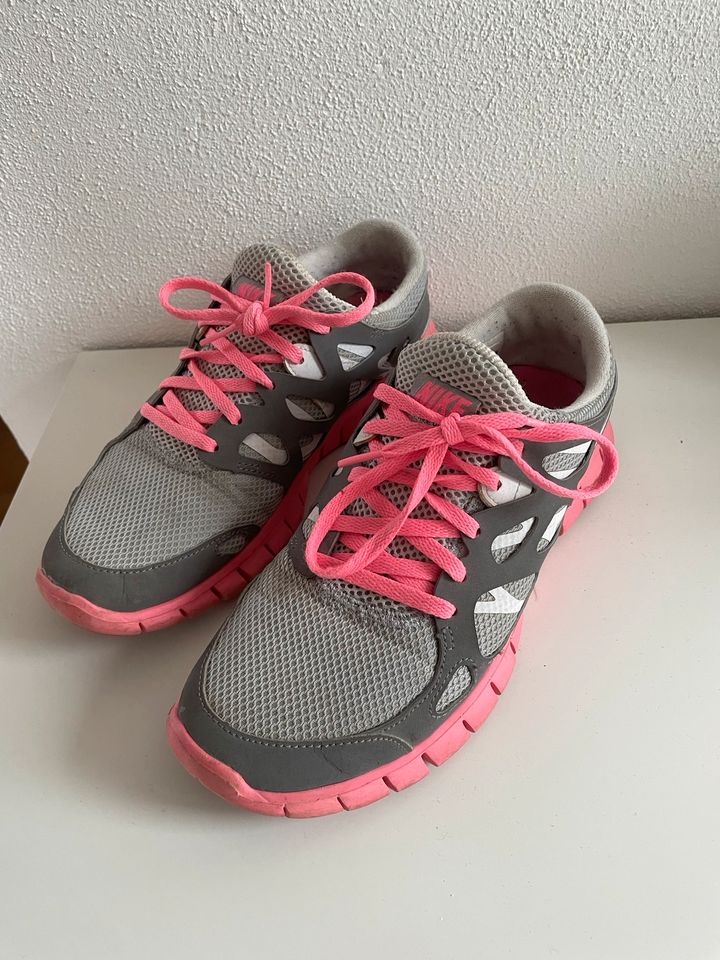 Nike Free Run +2 EXT Damen Laufsportschuhe 536746-002 in Möckmühl