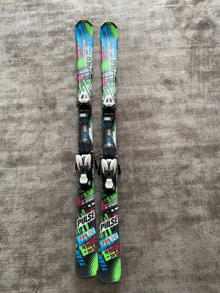 Techno Ski 140 cm Länge in Neusäß