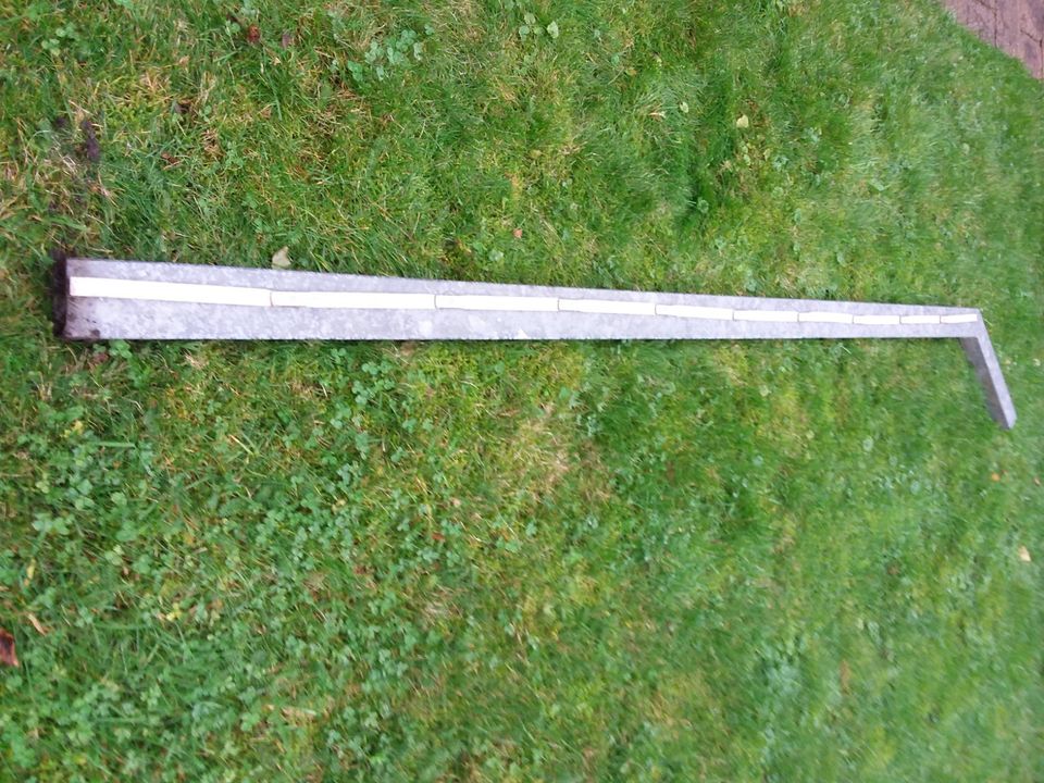 5 Verzinkte Zaunpfosten 2 Meter lang, Profil 5 x 7 cm in Schiffdorf