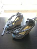 Weges / Keilabsatz Sandalen Rockabilly, Blau-Weiß, Gr. 40/41 München - Sendling-Westpark Vorschau