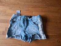Clockhouse Jeansshorts  Größe 36 Nordrhein-Westfalen - Senden Vorschau
