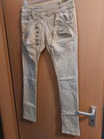 beige Hose mit Knopfleiste Saarland - Nohfelden Vorschau