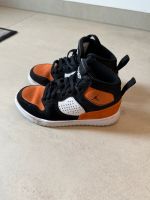 Nike Jordan Kinderschuhe 27,5 Baden-Württemberg - Pforzheim Vorschau