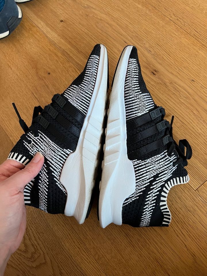 Adidas ♥️ Auflösung Ozweego, Marathon, EQT 39 1/3 & 40| TOP-NEUW. in Gangelt