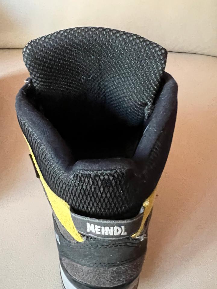 Meindl Wanderstiefel Air Revolution Ultra Gr. 42,5 in Hockenheim