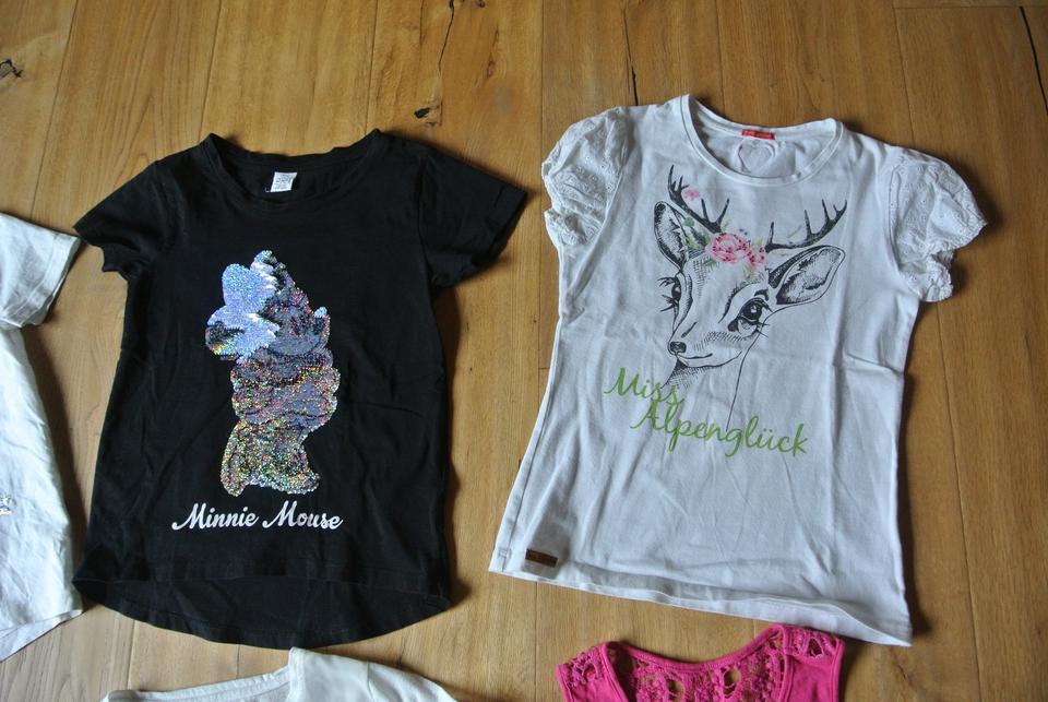6 T-Shirts Shirts 134 / 140 Minnie Mouse Tracht Garcia Vertbaudet in Furth im Wald