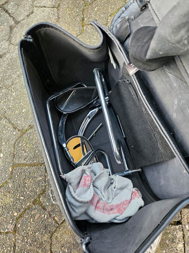 Motorrad Gepäcktaschen Leder in Detmold