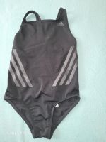 Cooler Adidas Badeanzug gr 110 Dresden - Blasewitz Vorschau