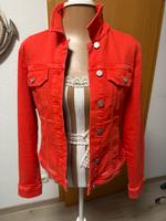 Jeansjacke in rot von Comma in Gr. 38 Niedersachsen - Winsen (Luhe) Vorschau