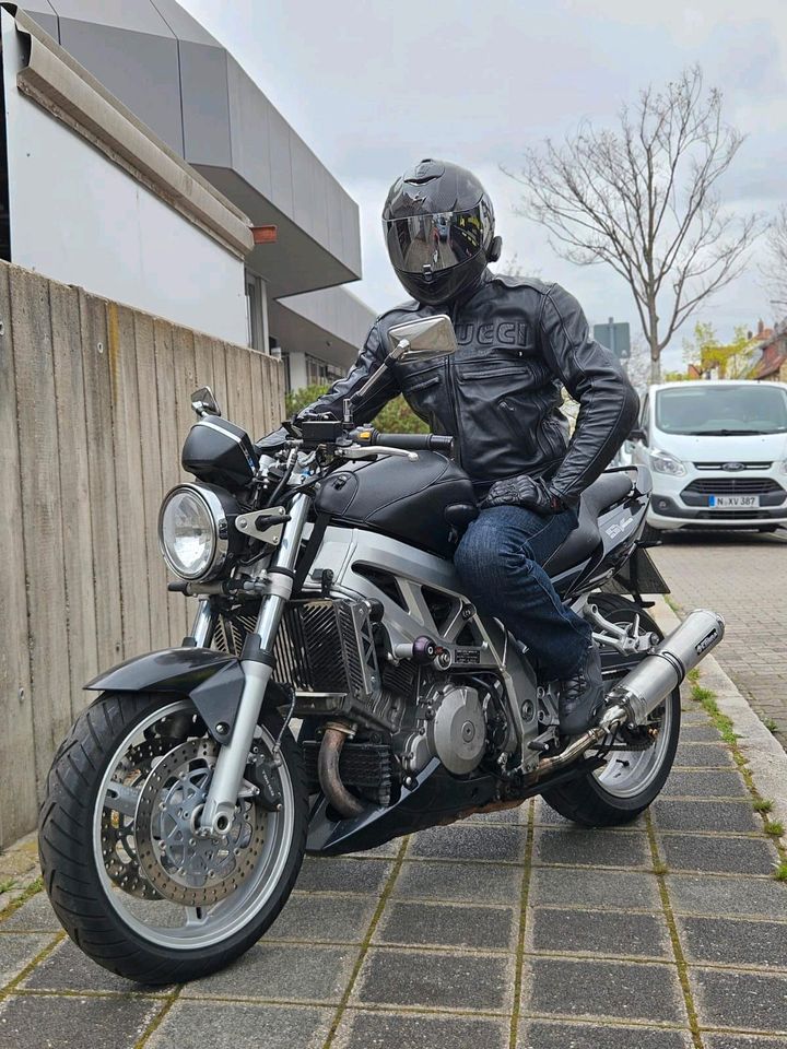 Suzuki SV 1000 N in Nürnberg (Mittelfr)