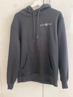 Stellantis Hoodie / Sweater und T-Shirt Kurzarm Frankfurt am Main - Bergen-Enkheim Vorschau