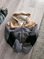 Kurz Kuscheljacke Hollister Gr.XS Hamburg - Hamburg-Nord Vorschau