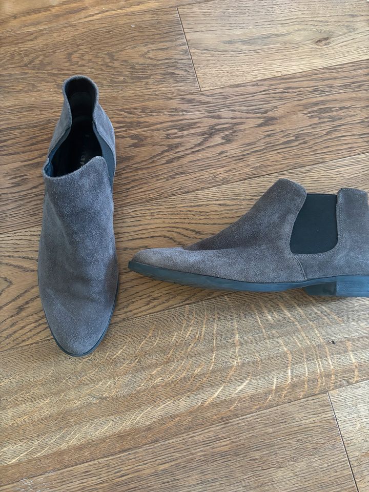 Tamaris Stiefelette, Gr.42, Wildleder taupe in Bremen