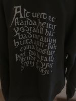 Kapuzen Pullover Hoodie mit Zauberspruch am Rücken Bayern - Altdorf bei Nürnberg Vorschau