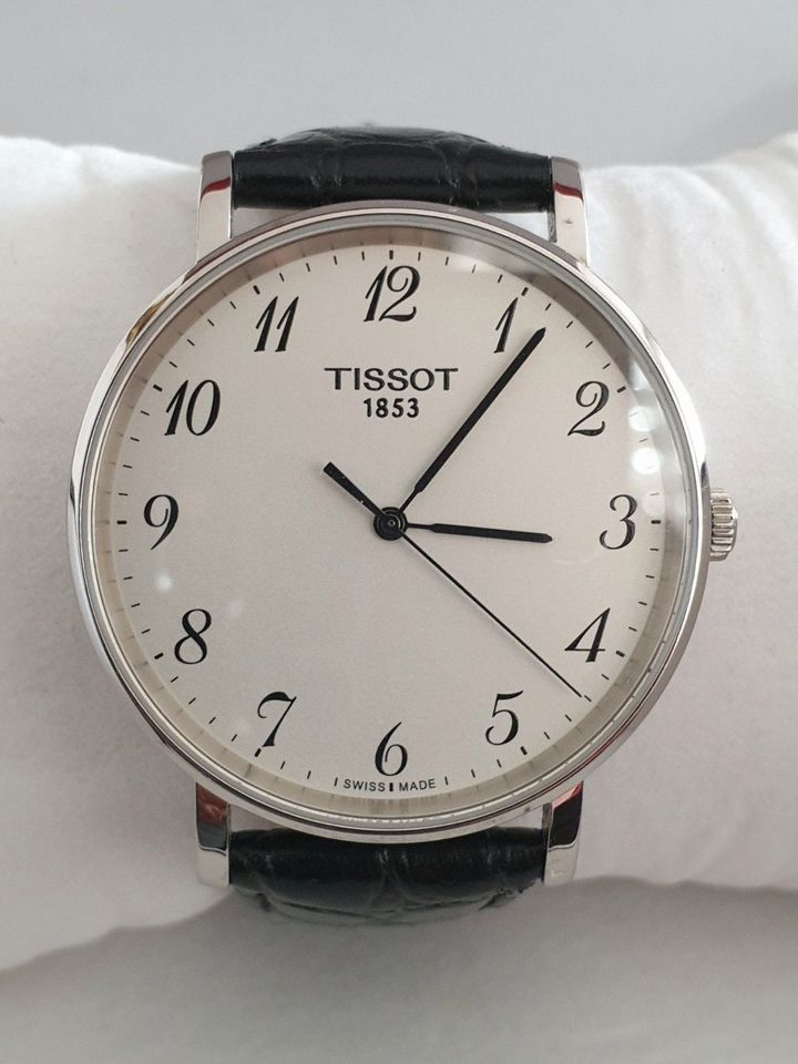 «Tissot 1853 Herrenuhr/Quarzuhr Swiss Made» ‶Neu & OVP‶ in Singen