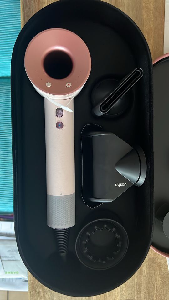 Dyson supersonic fön Muttertags-Edition creme/roségold in Neuss