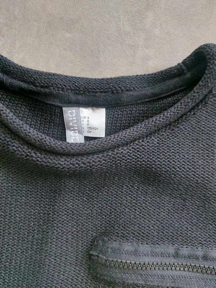 Pullover - H&M - Gr. S - schwarz in Otterfing