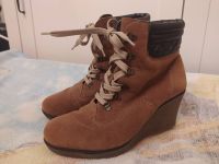 Stiefeletten Schuhe Boots von Rieker, Keilabsatz, Gr. 39 Berlin - Charlottenburg Vorschau