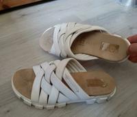 Bugatti Sandaletten Sandalen Schuhe 39 neuwertig Brandenburg - Beelitz Vorschau