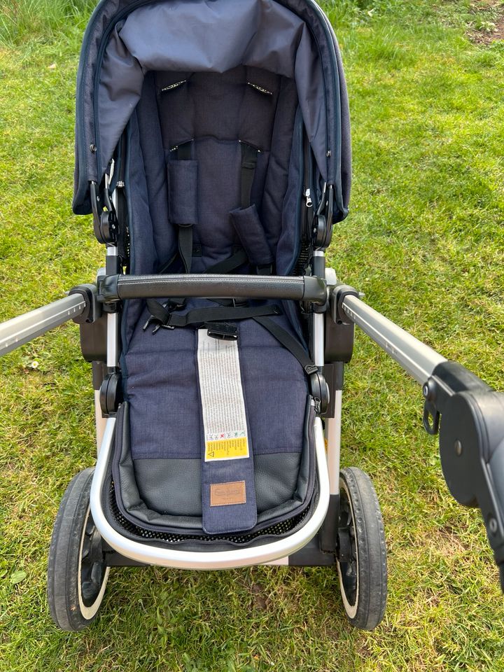 Emmaljunga NXT90 F, Kinderwagen, Buggy, viel Zubehör in Oberschneiding