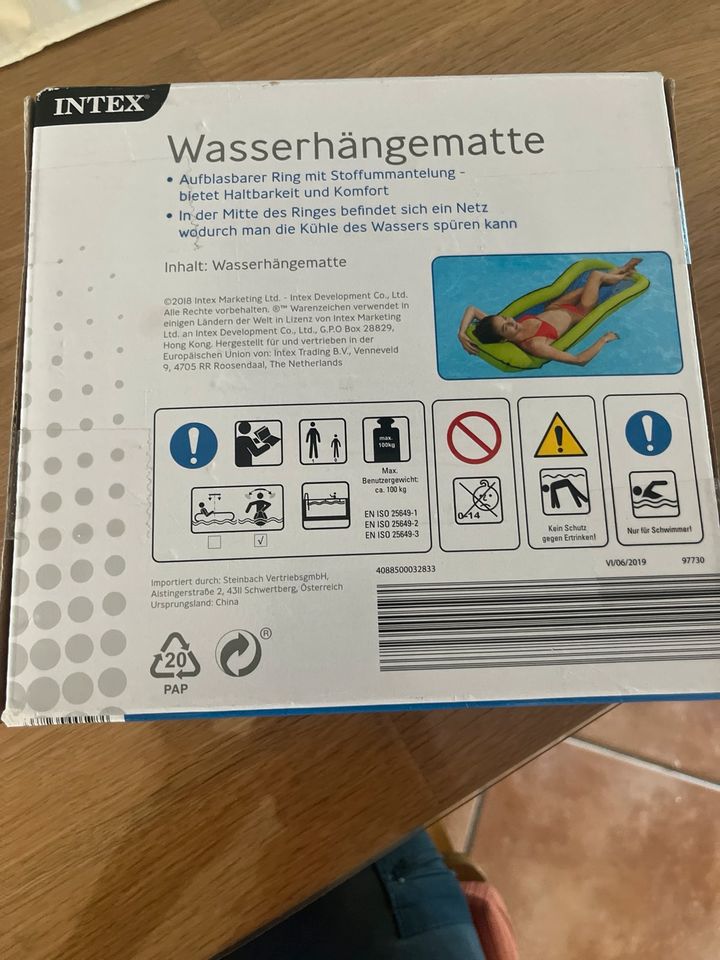 Wasserluftmatratze in Hinte