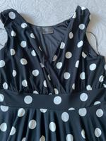 Kleid gepunktet gr 44-46 bonprix schwarz neu Eimsbüttel - Hamburg Niendorf Vorschau