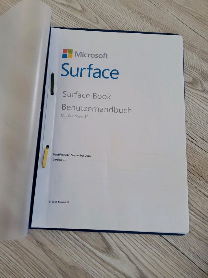 Surface Book Windows 11 Pro Core i7, RAM 8 GB incl. Anschlüsse in Dachau