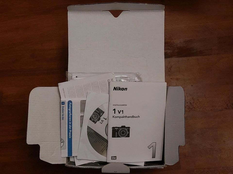 Nikon 1 V1 Lens Kit OVP - Nur die Originalverpackung in Mainz