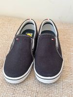 Tommy Hilfiger Schuhe Gr 31 Halbschuhe Brandenburg - Stahnsdorf Vorschau