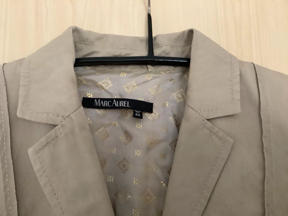 Hochwertiger Blazer u. Rock/ Marc Aurel/ Farbe beige/ Größe 40 in Montabaur