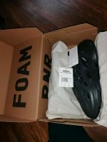 Adidas Yeezy Foam RNR Onyx US10 EU43 Nordrhein-Westfalen - Solingen Vorschau