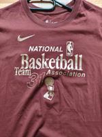 Nike NBA T-Shirt Brown Gold Large Mitte - Wedding Vorschau