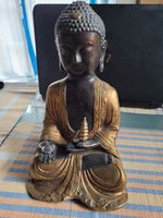 Buddha Amitabha feuervergoldete Bronze, 28 cm Nepal oder Tibet Niedersachsen - Wedemark Vorschau