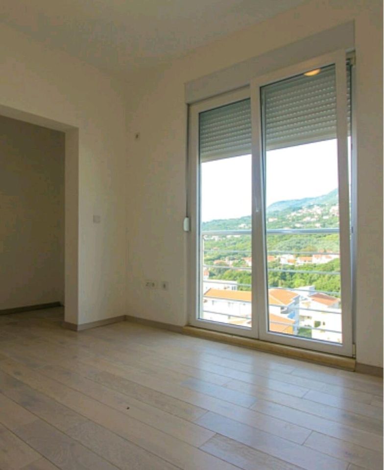 Penthouse mit Meerblick in Montenegro zu verkaufen, Dobre Vode. in Fürth