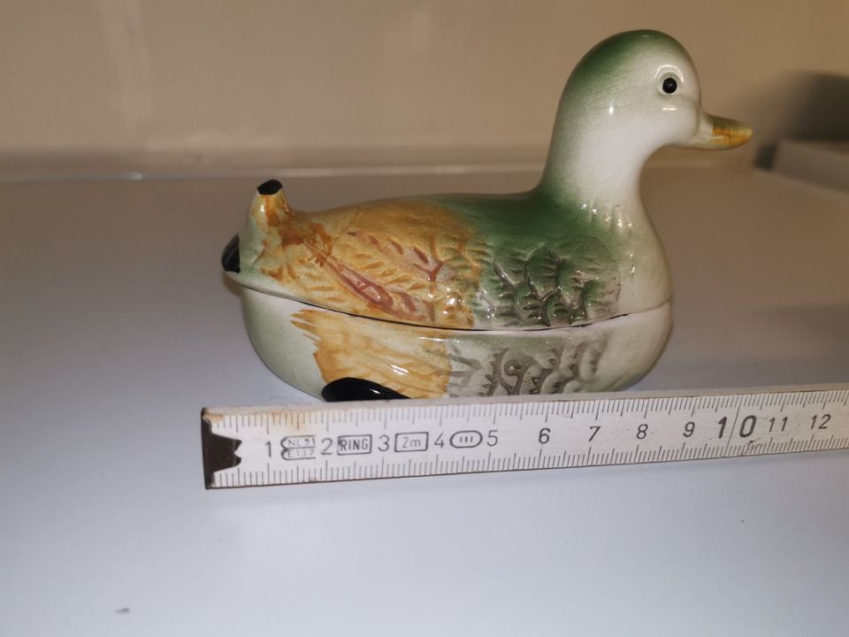 Deckeldose Ente Schmuckaufbewahrung Keramik-Dose Seifenschale in Limburgerhof