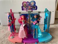 Barbie Rockstarcamp mit 3 Barbies Hessen - Antrifttal Vorschau