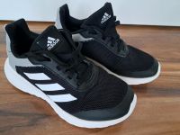 Adidas Schuhe Gr. 33 schwarz Sport Thüringen - Erfurt Vorschau